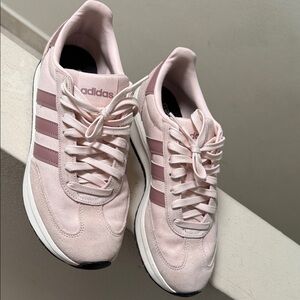 Adidas Women's Light Pink Sneakers